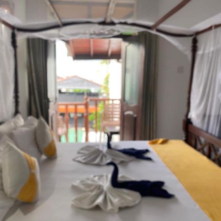 Flamingo Guest House 乌纳瓦图纳 外观 照片