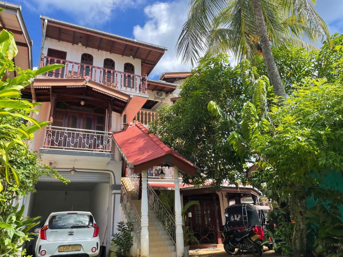 Flamingo Guest House 乌纳瓦图纳 外观 照片