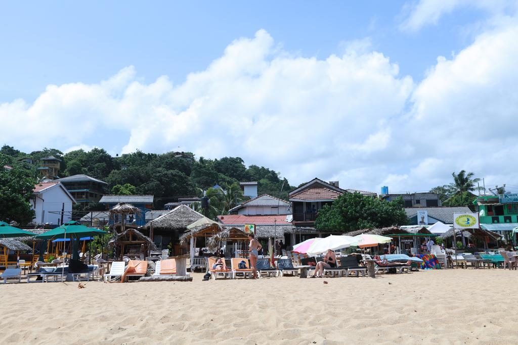 Flamingo Guest House 乌纳瓦图纳 外观 照片